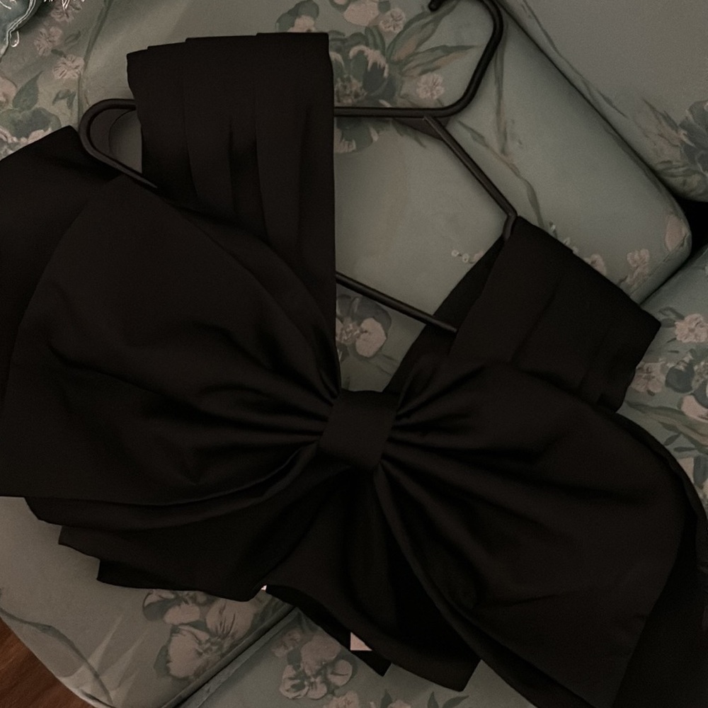 Bow shirt